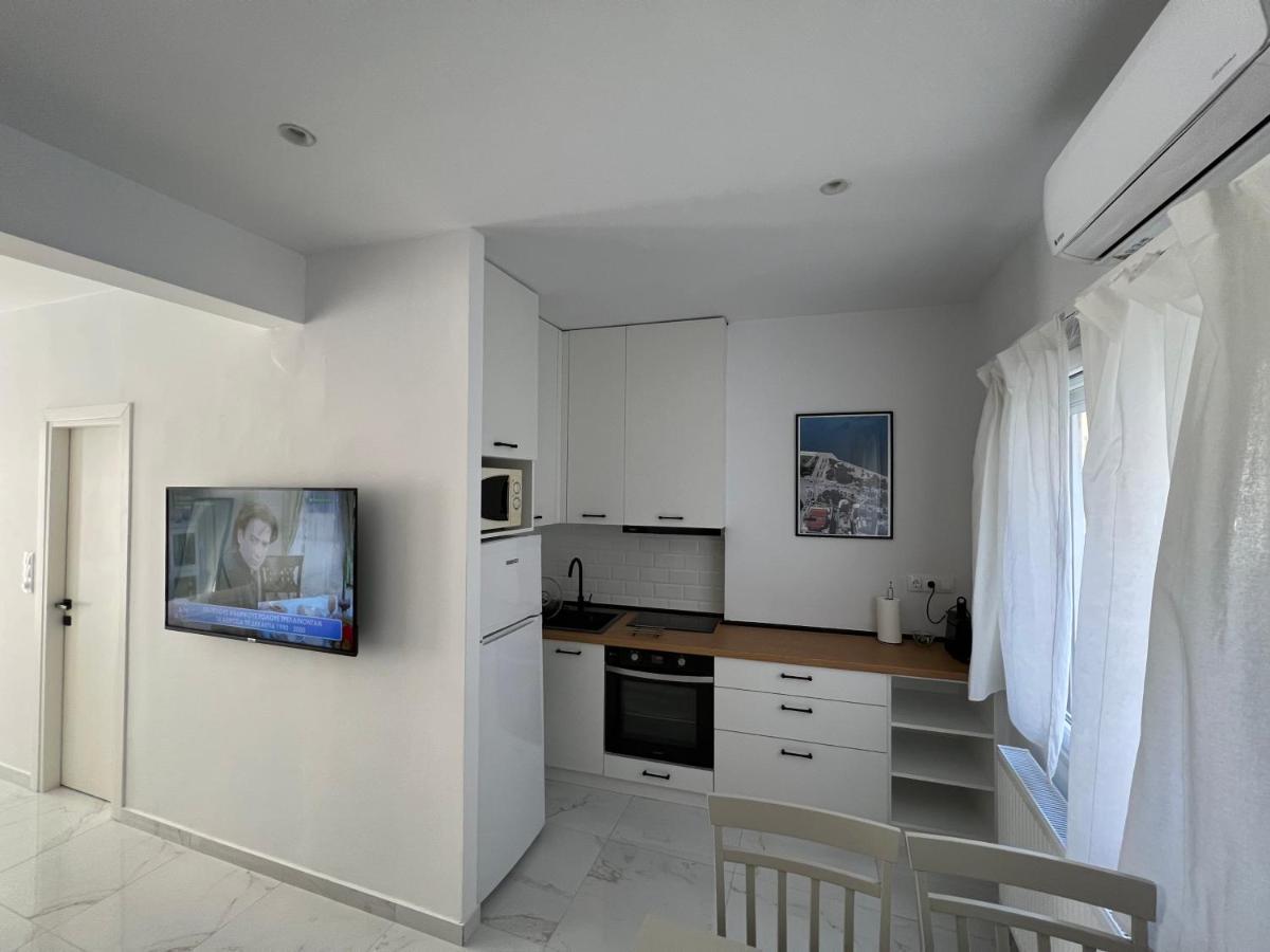 Modern 1-Bedroom Apartment In The City Center Tessalónica Exterior foto
